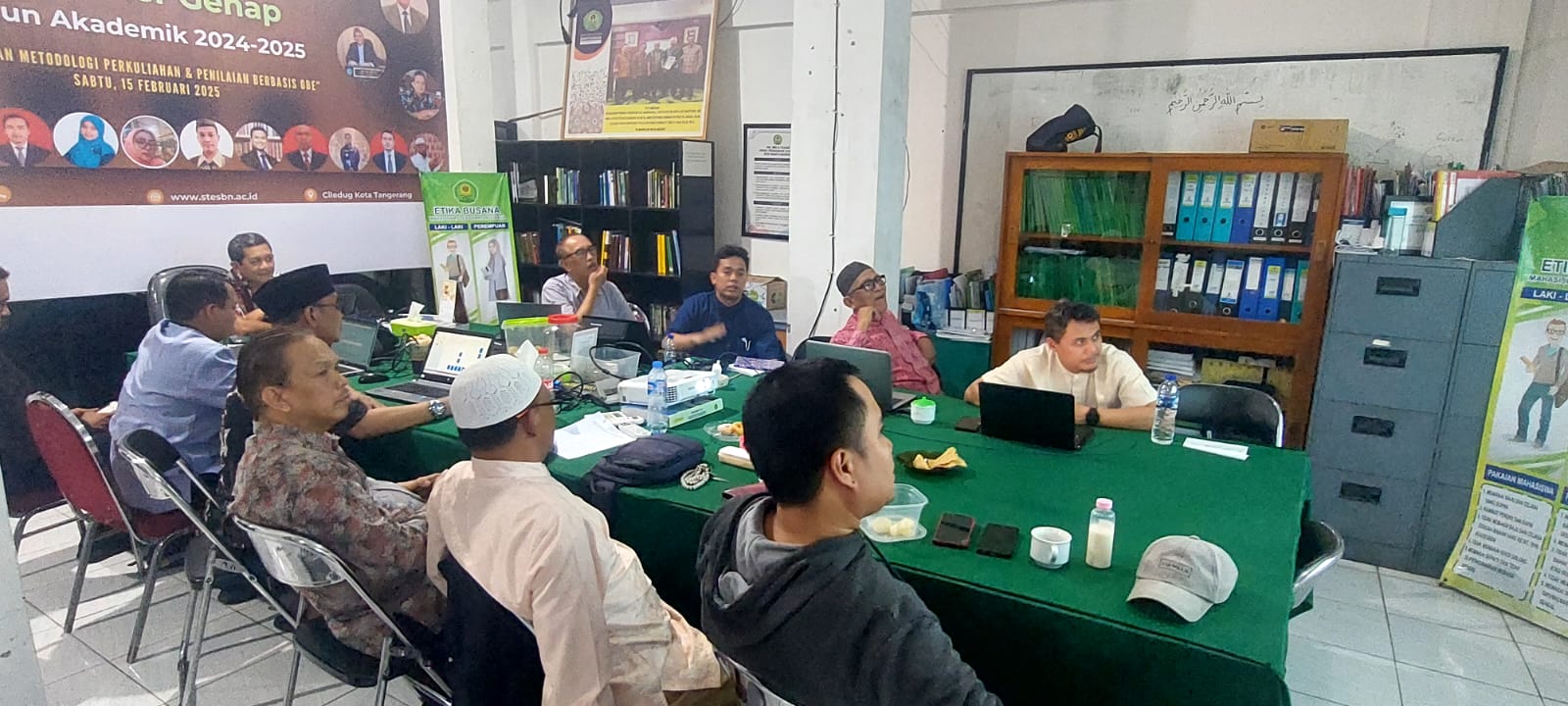 Rapat Civitas Akademika STES Bhakti Nugraha